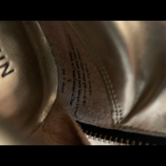 Nine West suede ankle booties - Picture 5 of 5